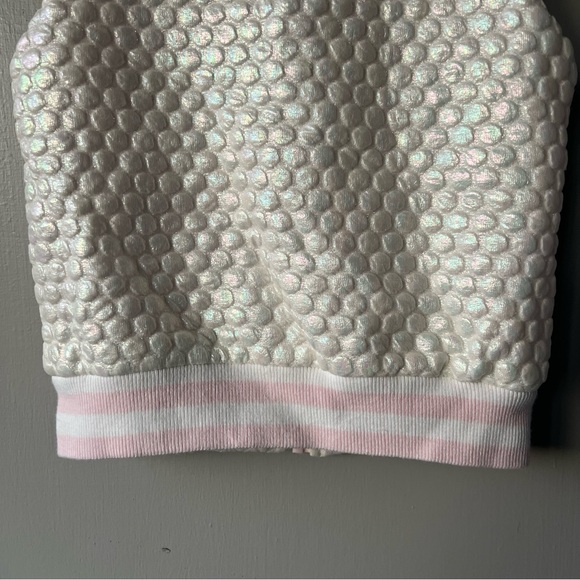 Girls Cat & Jack Iridescent Bubble Vest - Picture 7 of 9